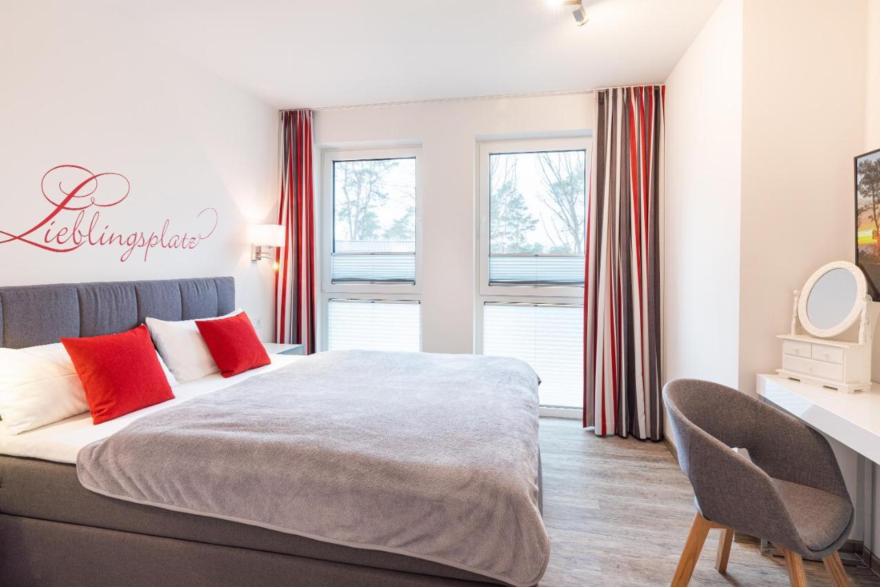 Appartement "Froschkoenig" - Oase Am Haff Garz  Esterno foto