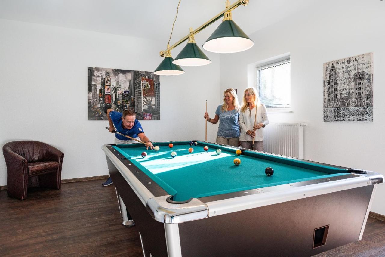 Appartement "Froschkoenig" - Oase Am Haff Garz  Esterno foto